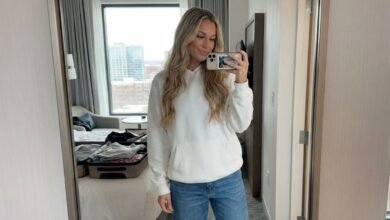 Ladd Mcconkey’s And Gf Sydney